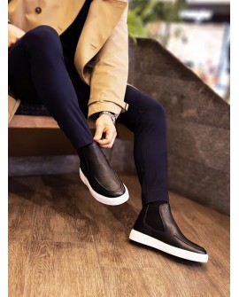 BOY UZATAN SİYAH BAĞCIKSIZ  ERKEK BOT